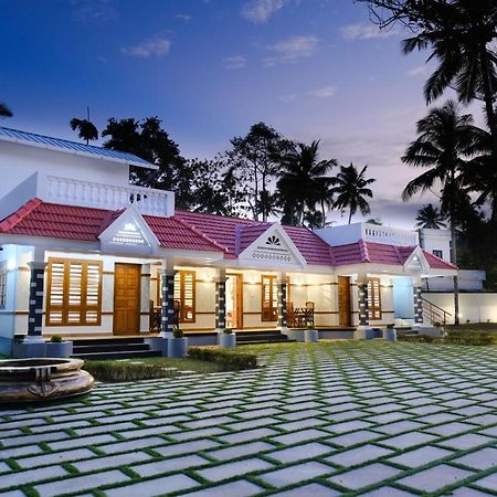 Serene Stay Alappuzha Екстериор снимка